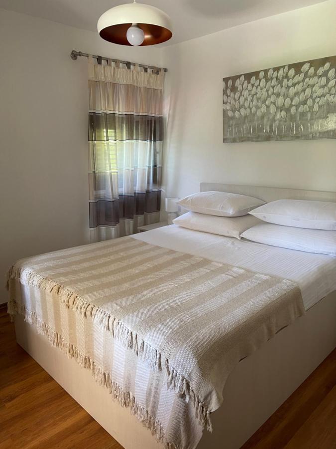 Villa Kuca Kod Fajdara Vele Mune Exterior foto